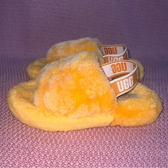 Ugg Fluff Yeah Slide kids size 1 California Poppy - Picture 1 of 5